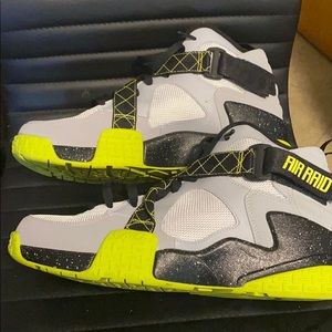 Nike Air RAID shoes